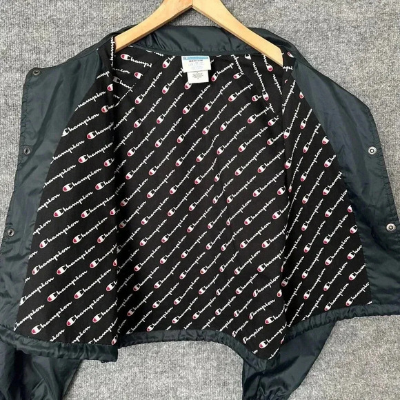 Champion Windbreaker Womens Medium Black Cropped Sporty Logo Spellout Jacket - Picture 5 of 16